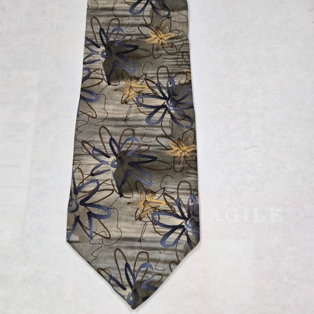 J. Garcia Mens Silk Tie Banyan Trees Collection 14 Grey Blue Floral Art‎ Necktie